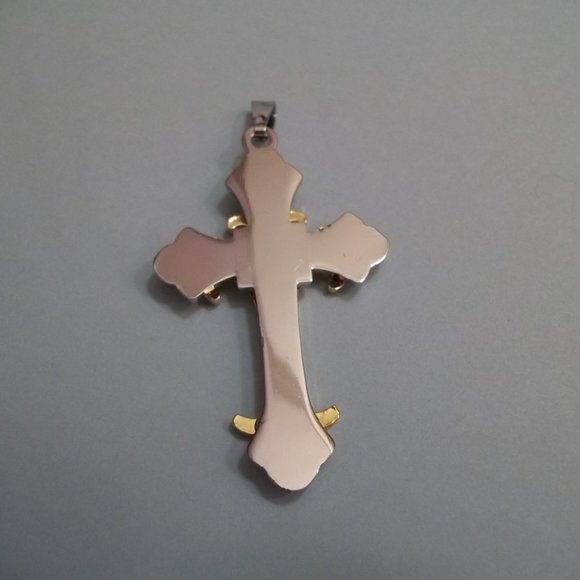 *5/35* New Stainless Steel Black and Gold Tone  Fancy Cross Necklace - Picture 3 of 4